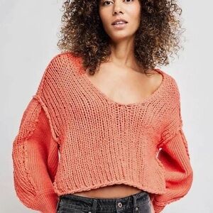 Free People Vibrant Cropped Coral V-Neck Sweater in Watermelon Smile size Large
